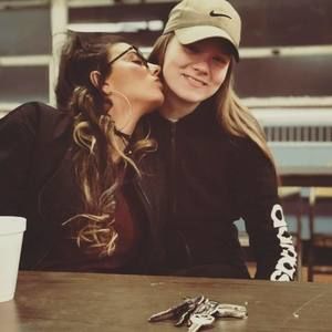 Meet your Posher, Deja